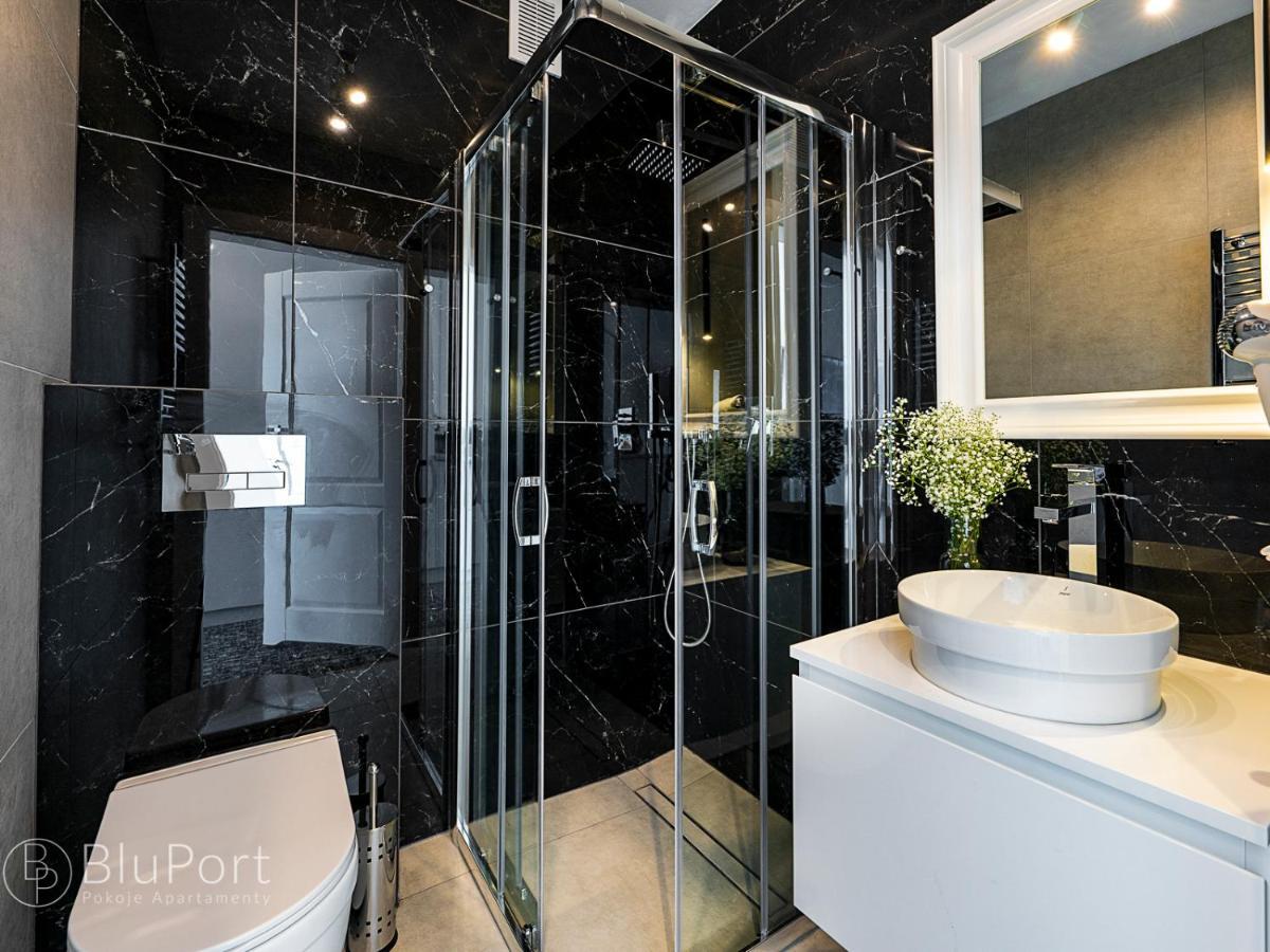 Blu Port Apartment Gaski  Ngoại thất bức ảnh
