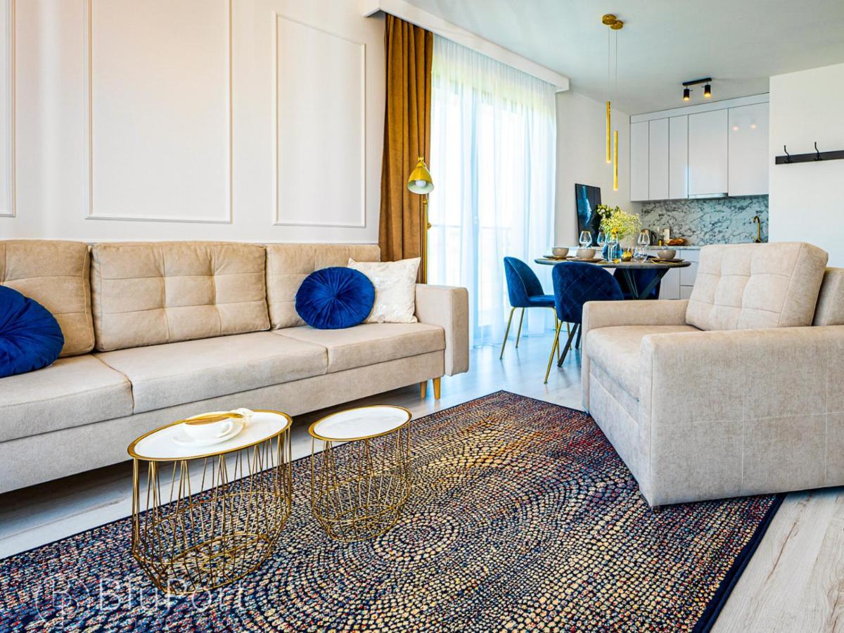 Blu Port Apartment Gaski  Ngoại thất bức ảnh