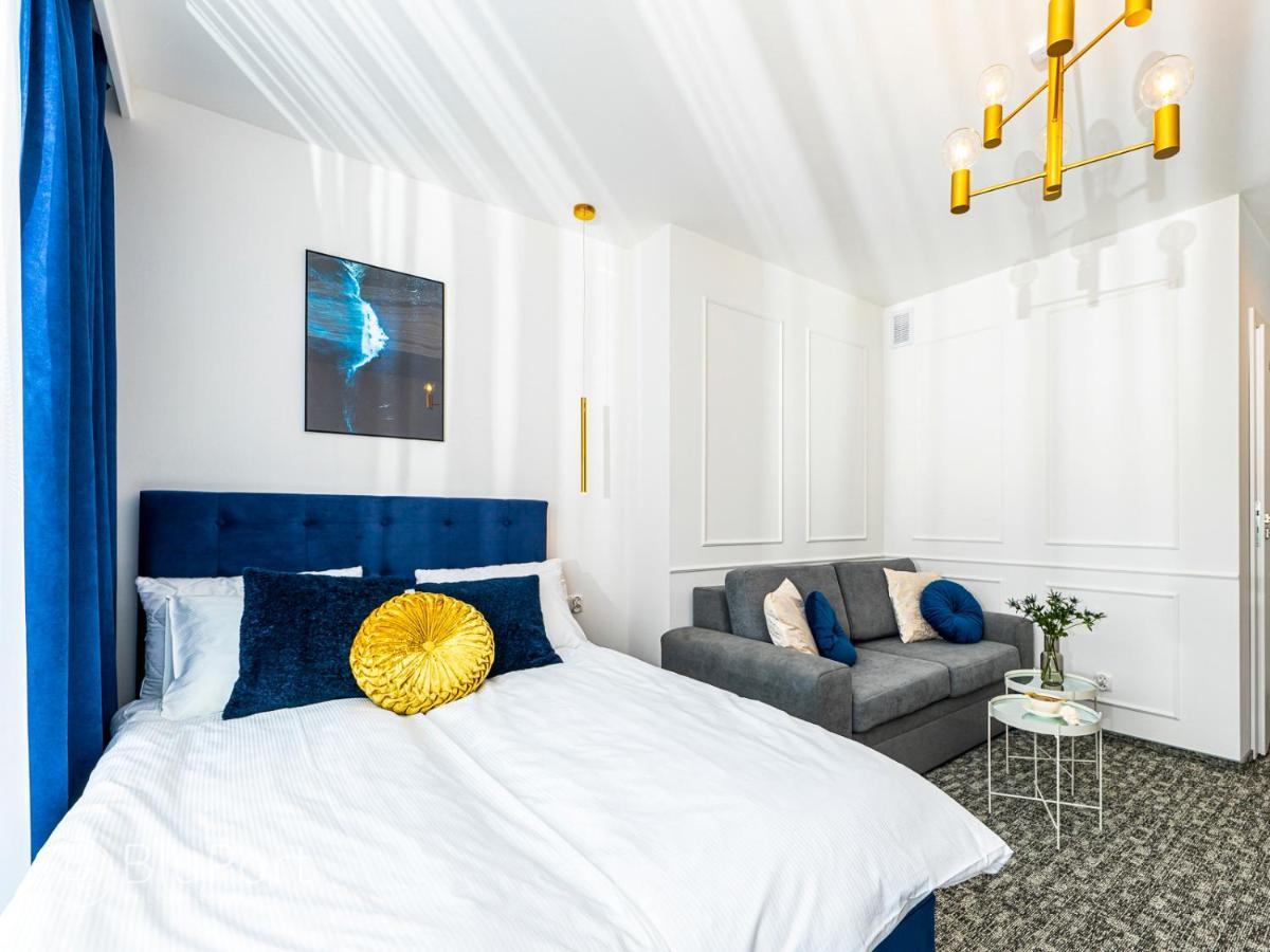 Blu Port Apartment Gaski  Ngoại thất bức ảnh