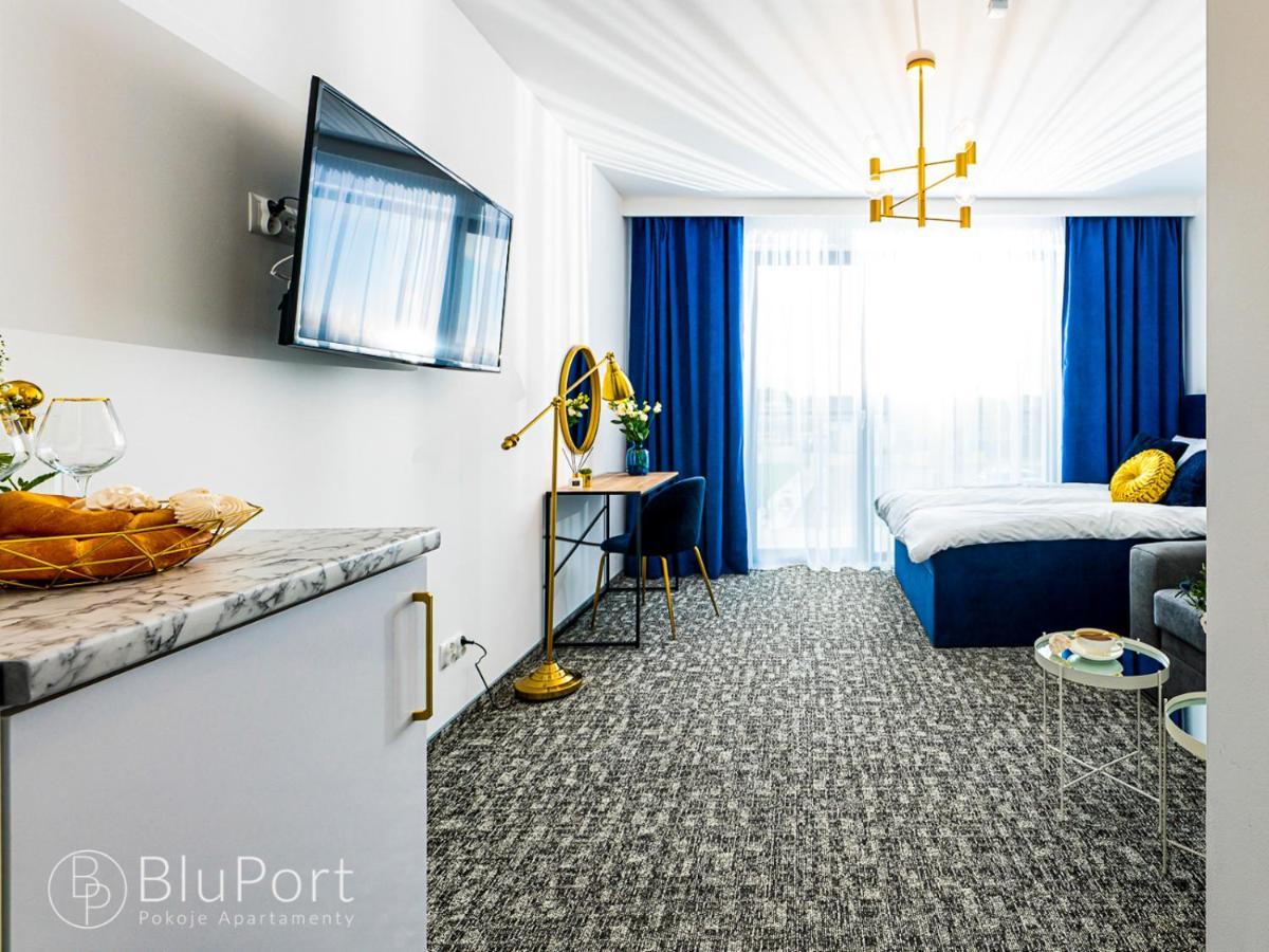 Blu Port Apartment Gaski  Ngoại thất bức ảnh
