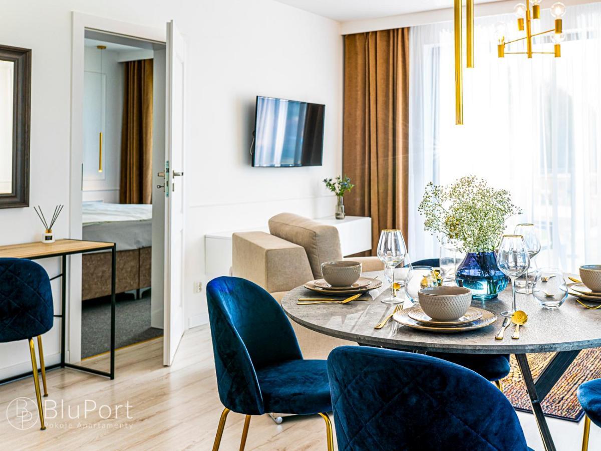 Blu Port Apartment Gaski  Ngoại thất bức ảnh