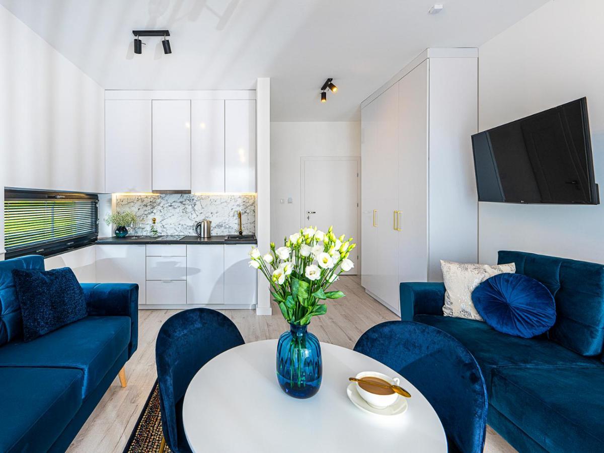 Blu Port Apartment Gaski  Ngoại thất bức ảnh