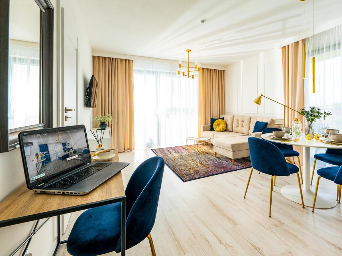 Blu Port Apartment Gaski  Ngoại thất bức ảnh