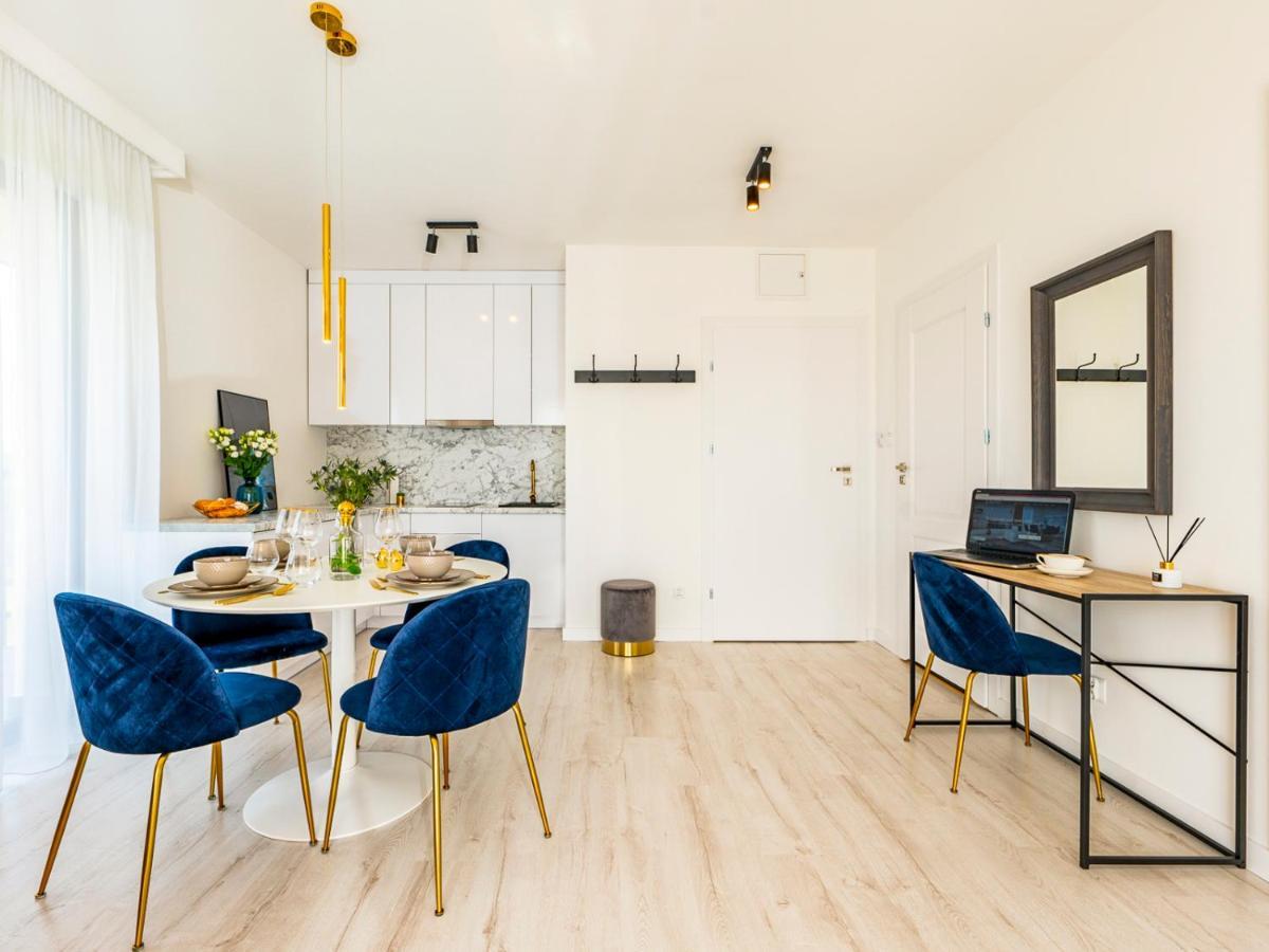 Blu Port Apartment Gaski  Ngoại thất bức ảnh