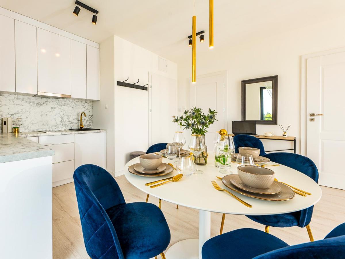 Blu Port Apartment Gaski  Ngoại thất bức ảnh