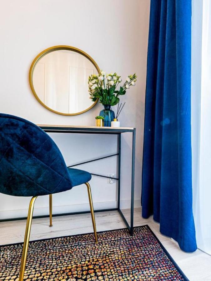Blu Port Apartment Gaski  Ngoại thất bức ảnh