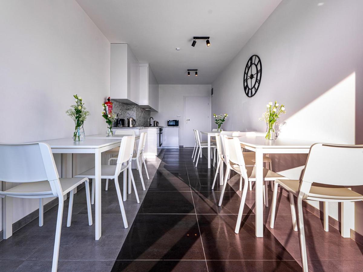 Blu Port Apartment Gaski  Ngoại thất bức ảnh